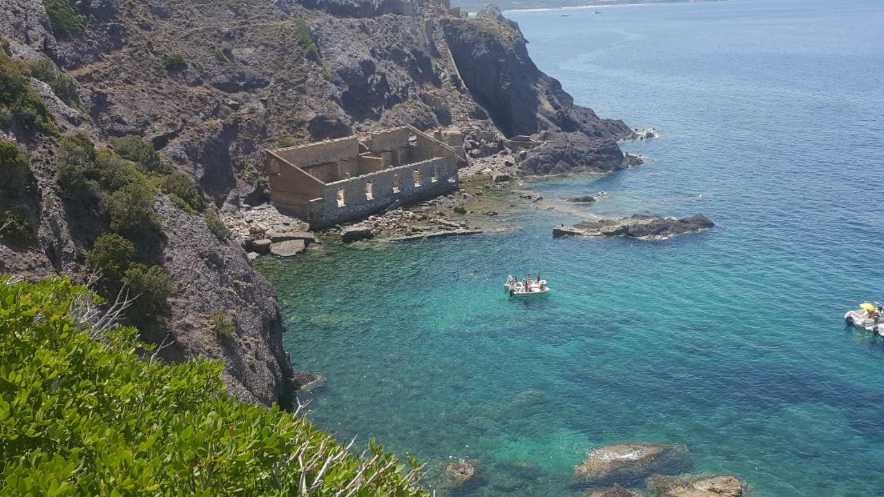 فيلا Tanca Piras - Emozioni A Strapiombo Sul Mare!!! Nebida المظهر الخارجي الصورة